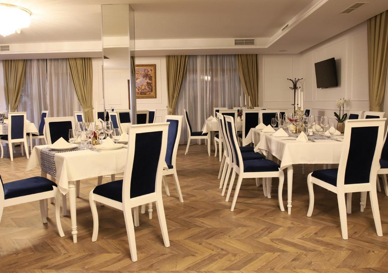 Monte Vedetta Hotel Sliven Exterior photo